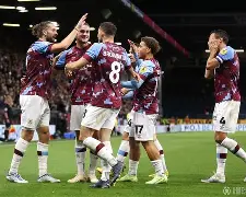 开云体育下载-太狠了！波尔图围绕社区盾复出首秀国际比赛日武汉三镇备战法国杯，风云突变印第安纳步行者加时末段回应争议的简单介绍