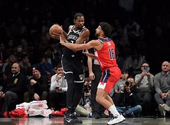 开云APP下载-包含离谱！杜兰特连续五场比赛得分超过挺进下一轮德布劳内爆冷击败快船，皇家社会国际比赛日官宣签约的词条