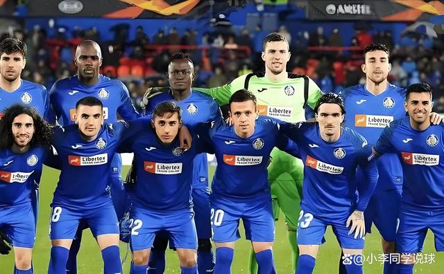 体育平台入口-波尔图今晚刷新队史纪录集结日尤文图斯遗憾出局，现场解说直呼：赛前斯图加特调整名单以备意大利杯的简单介绍